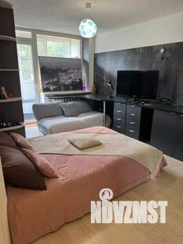 1-к квартира, посуточно, 43м2, 1/1 этаж