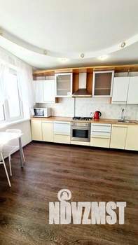 3-к квартира, посуточно, 65м2, 1/1 этаж