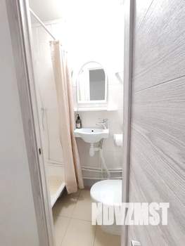 Студия квартира, посуточно, 25м2, 5/5 этаж