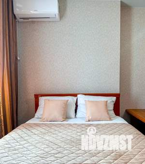 2-к квартира, посуточно, 60м2, 23/27 этаж