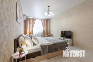 1-к квартира, посуточно, 47м2, 2/10 этаж