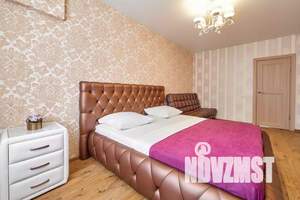 2-к квартира, посуточно, 70м2, 2/13 этаж