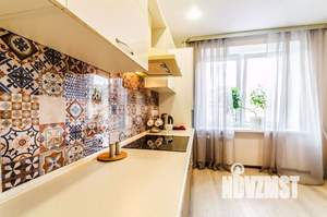 1-к квартира, посуточно, 46м2, 1/1 этаж