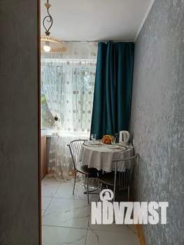 1-к квартира, посуточно, 30м2, 4/9 этаж