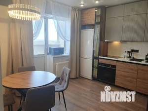 Студия квартира, посуточно, 40м2, 10/18 этаж