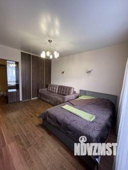 1-к квартира, посуточно, 42м2, 1/1 этаж