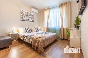 1-к квартира, посуточно, 43м2, 1/1 этаж