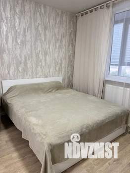 Студия квартира, посуточно, 33м2, 10/25 этаж