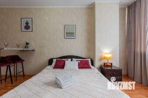 Студия квартира, посуточно, 25м2, 12/21 этаж