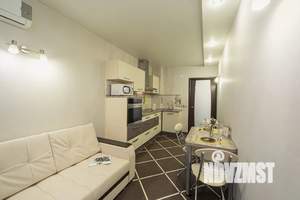 1-к квартира, посуточно, 42м2, 8/16 этаж