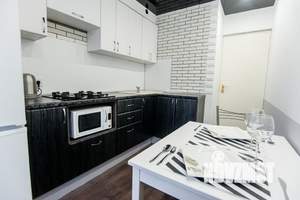 1-к квартира, посуточно, 38м2, 1/1 этаж