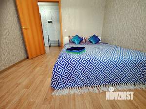 2-к квартира, посуточно, 50м2, 1/1 этаж