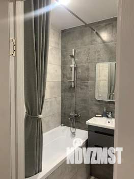 1-к квартира, посуточно, 38м2, 3/25 этаж