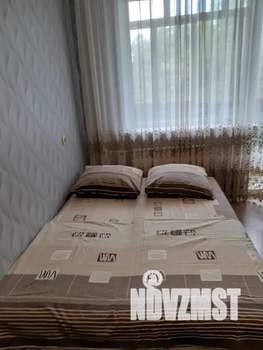 1-к квартира, посуточно, 30м2, 4/9 этаж