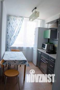 2-к квартира, посуточно, 48м2, 1/1 этаж