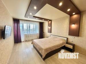 1-к квартира, посуточно, 48м2, 9/17 этаж