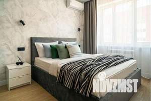 1-к квартира, посуточно, 40м2, 7/10 этаж