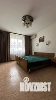 2-к квартира, посуточно, 80м2, 8/12 этаж