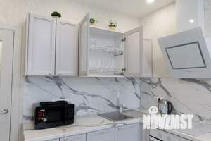 1-к квартира, посуточно, 34м2, 24/24 этаж