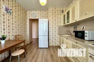 1-к квартира, посуточно, 40м2, 17/19 этаж