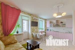 1-к квартира, посуточно, 40м2, 8/10 этаж