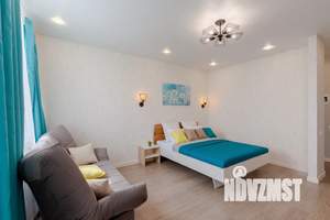 Студия квартира, посуточно, 35м2, 19/25 этаж