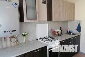 1-к квартира, посуточно, 33м2, 3/3 этаж