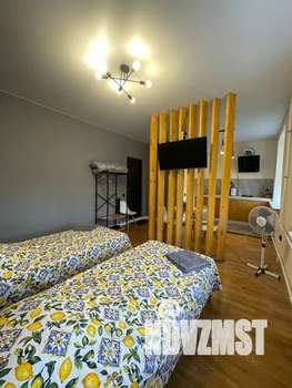 Студия квартира, посуточно, 28м2, 2/4 этаж