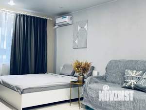 1-к квартира, посуточно, 39м2, 8/10 этаж