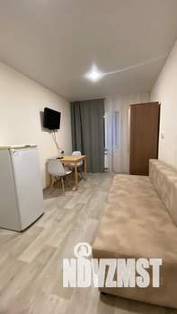 Студия квартира, посуточно, 20м2, 1/3 этаж