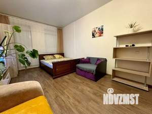 1-к квартира, посуточно, 40м2, 1/1 этаж