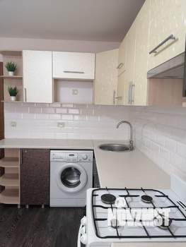 1-к квартира, посуточно, 34м2, 1/3 этаж