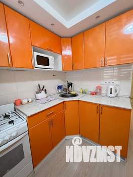 1-к квартира, посуточно, 40м2, 1/5 этаж