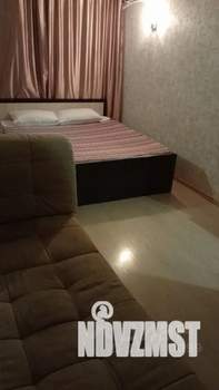 1-к квартира, посуточно, 45м2, 3/9 этаж