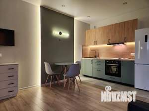 Студия квартира, посуточно, 35м2, 14/24 этаж