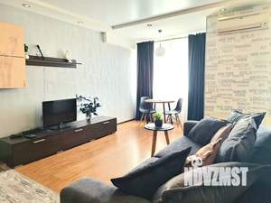 Студия квартира, посуточно, 54м2, 16/24 этаж