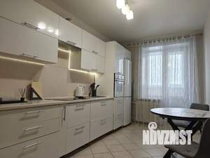 1-к квартира, посуточно, 50м2, 3/18 этаж