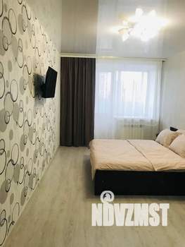 1-к квартира, посуточно, 50м2, 9/13 этаж