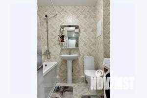 1-к квартира, посуточно, 42м2, 3/27 этаж