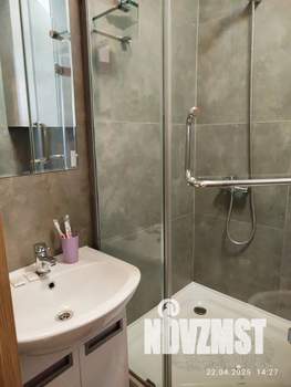 Студия квартира, посуточно, 30м2, 19/22 этаж