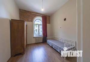 2-к квартира, посуточно, 70м2, 1/1 этаж