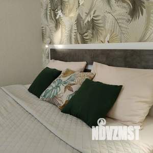 Студия квартира, посуточно, 45м2, 19/25 этаж