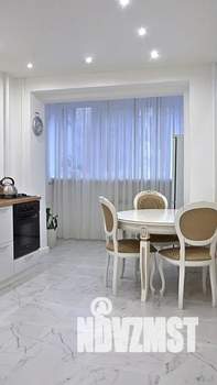 1-к квартира, посуточно, 41м2, 3/9 этаж