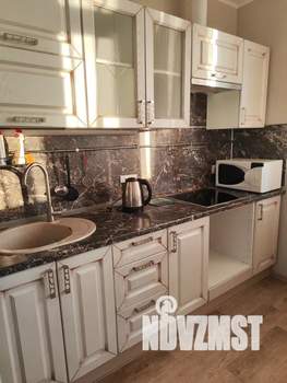 1-к квартира, посуточно, 40м2, 18/25 этаж