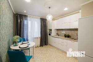 1-к квартира, посуточно, 42м2, 1/1 этаж