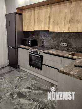 1-к квартира, посуточно, 40м2, 16/24 этаж