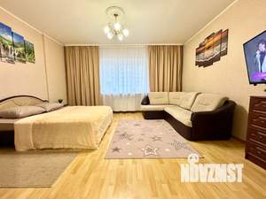 2-к квартира, посуточно, 60м2, 1/10 этаж