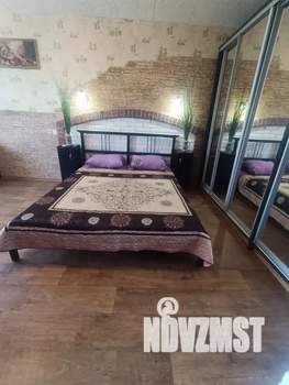 1-к квартира, посуточно, 33м2, 2/5 этаж