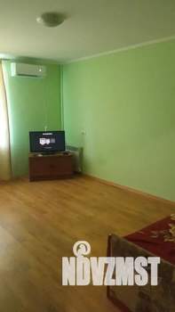 1-к квартира, посуточно, 41м2, 9/10 этаж