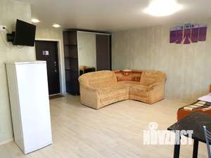 Студия квартира, посуточно, 43м2, 2/25 этаж